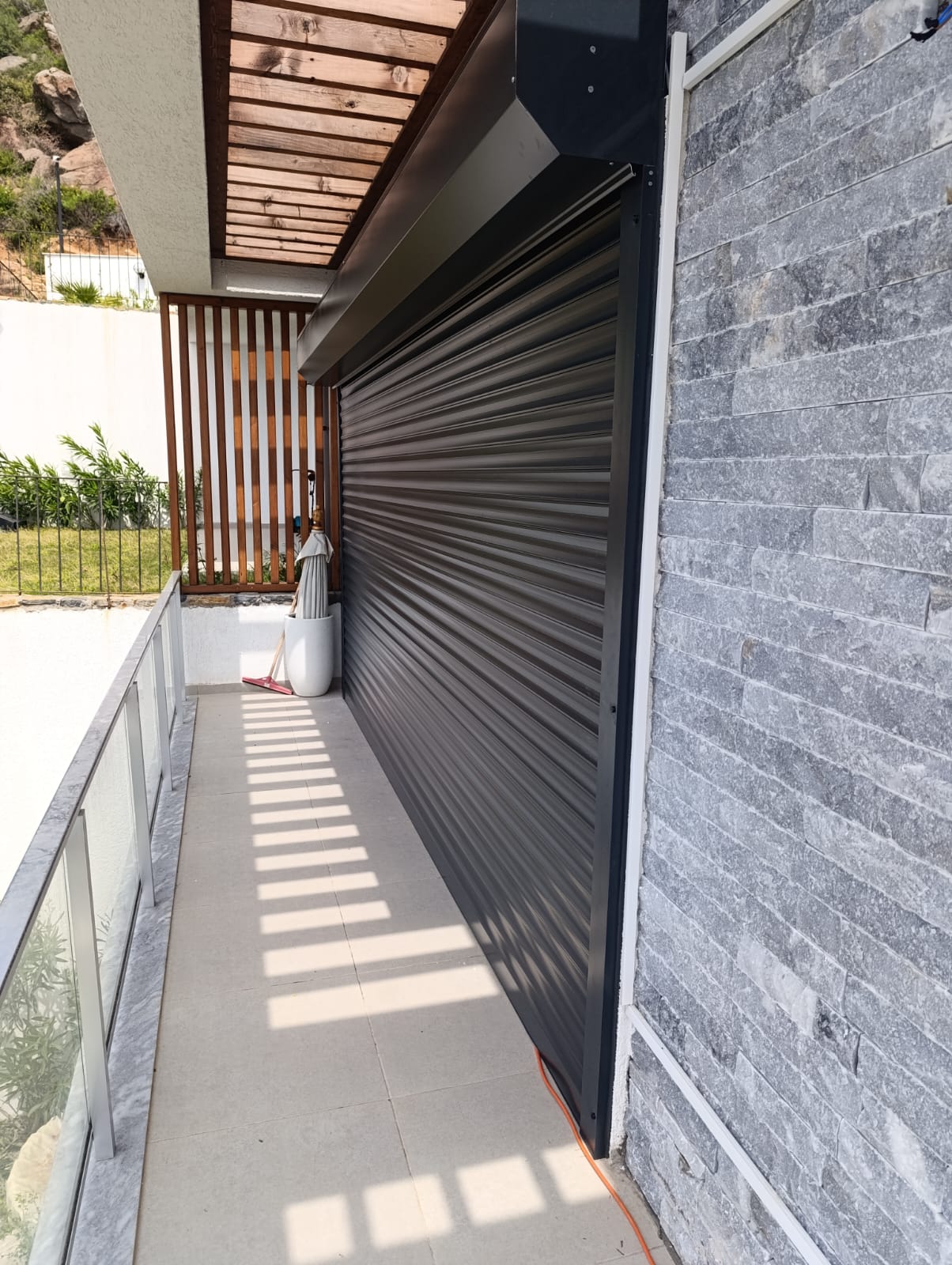 altaninsaataluminyumpvc-0 (4) altaninsaataluminyumpvc-0 (4)